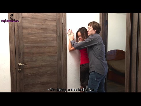 ❤️ Sexy Realtor gợi cảm giật cô ấy L. và Mẹ trong khi bán cô ấy căn hộ - Krempai ❤  Khiêu dâm  ở% vi.libporno.ru%  ❤